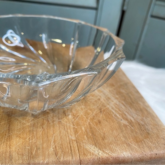 Vintage Val St Lambert Belgium Crystal Swirl Spider Web Dessert Berry 4.5" Bowl - Picture 3 of 5